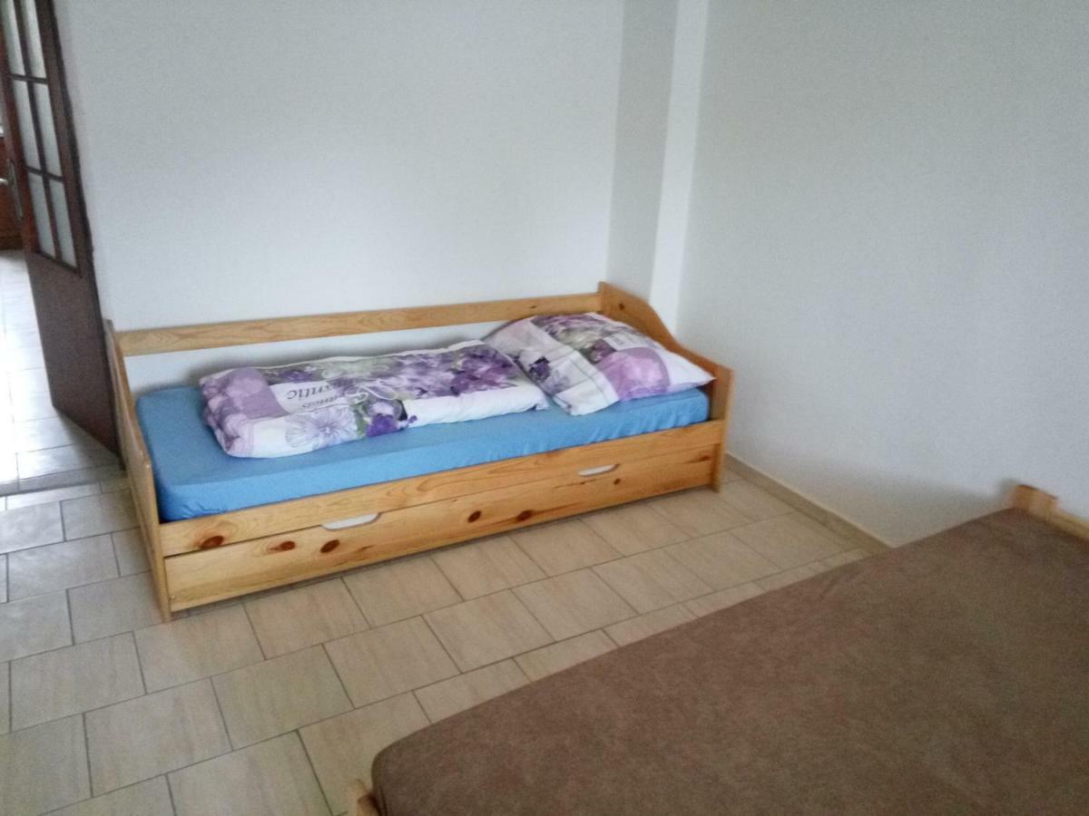 Apartman Suchdol Daire Bujanov Dış mekan fotoğraf