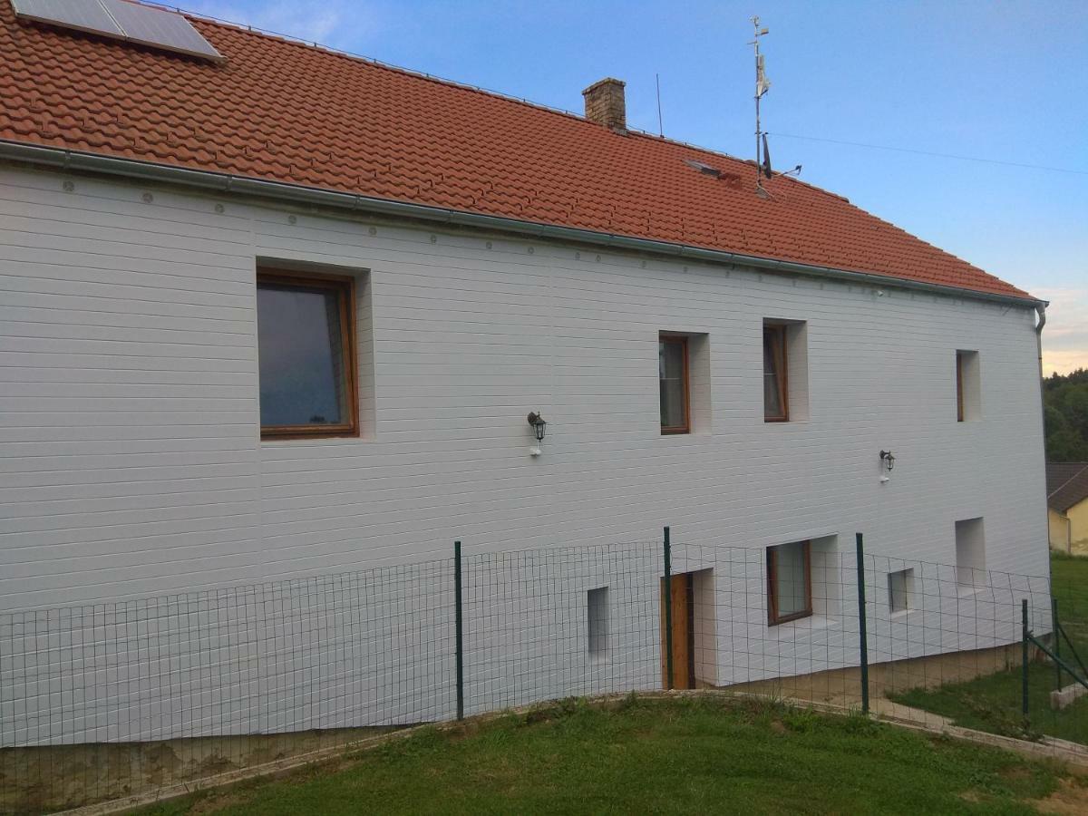 Apartman Suchdol Daire Bujanov Dış mekan fotoğraf